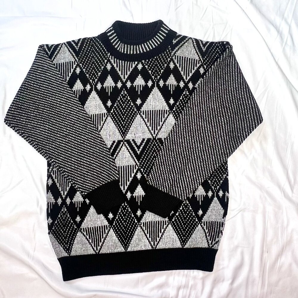 Vintage BIG Black N Silver Crewneck Sweater By Fortune Knits Inc -USA -  Small?